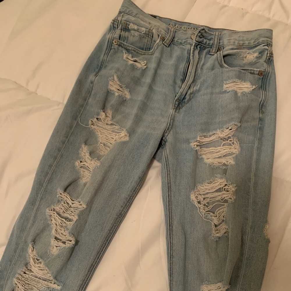 Ladies Size 2 Regular American Eagle Mom Jeans
